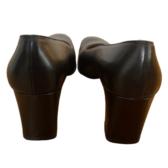 Salvatore Feragammo black pump - Picture 3 of 4